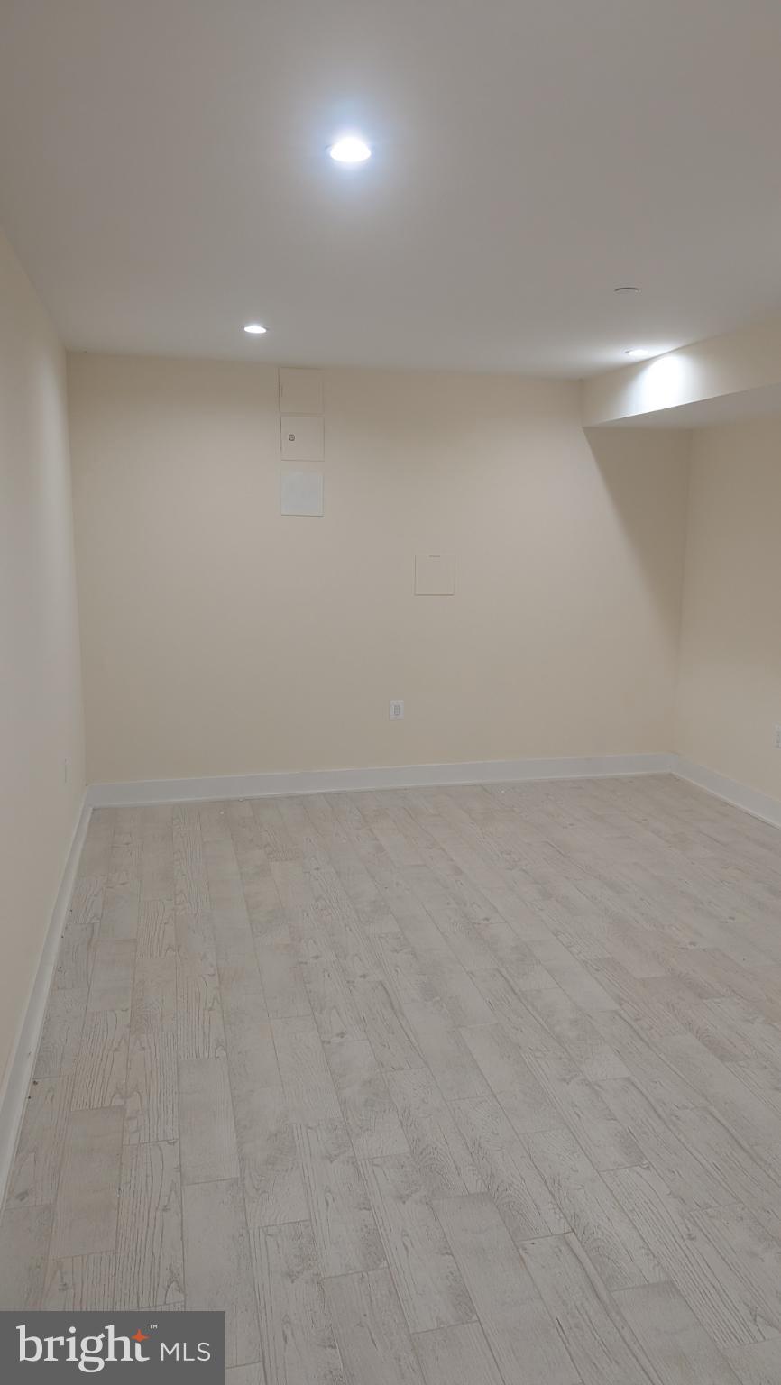 329 16TH STREET SE 1