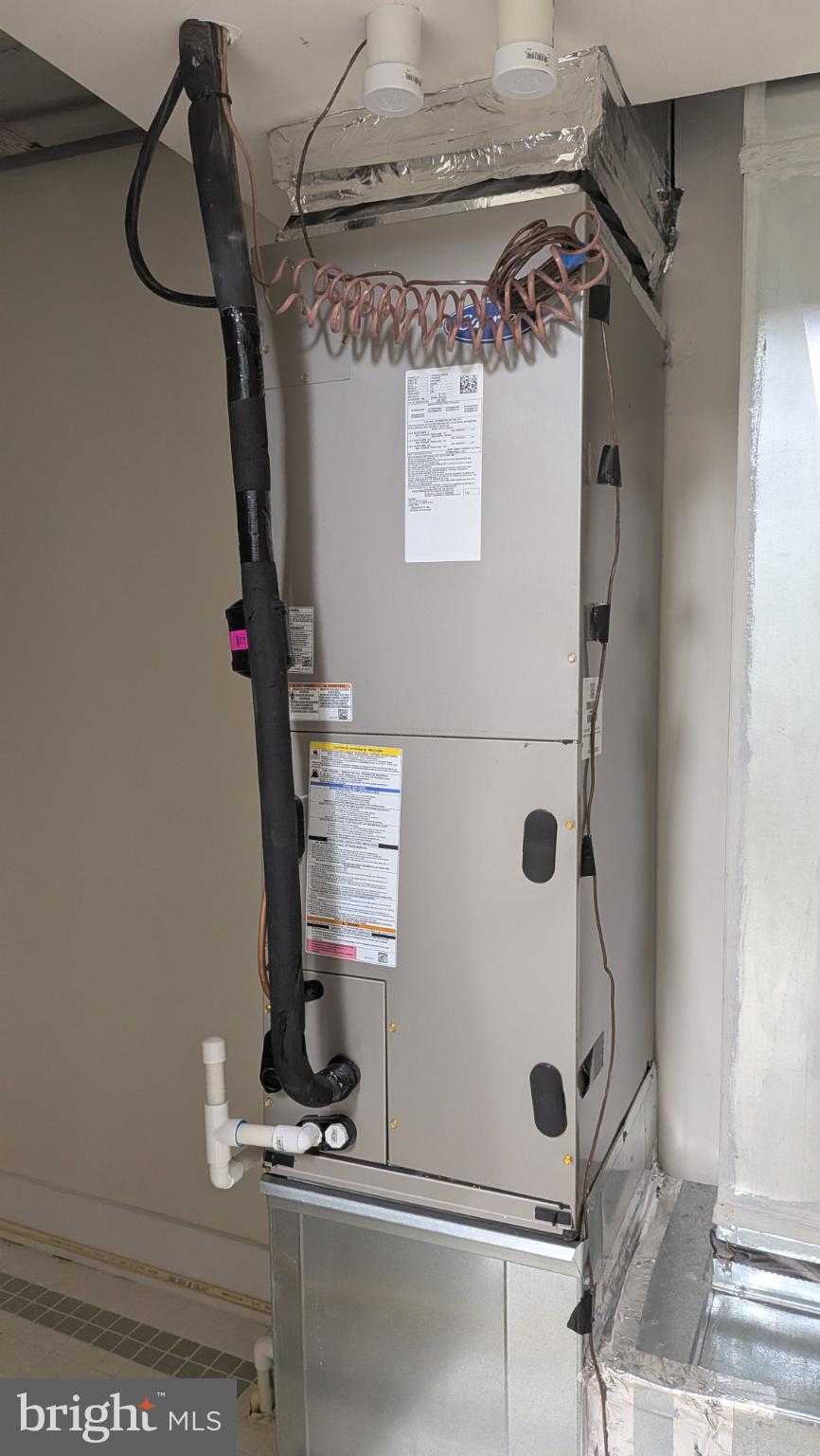 329 16TH STREET SE 1