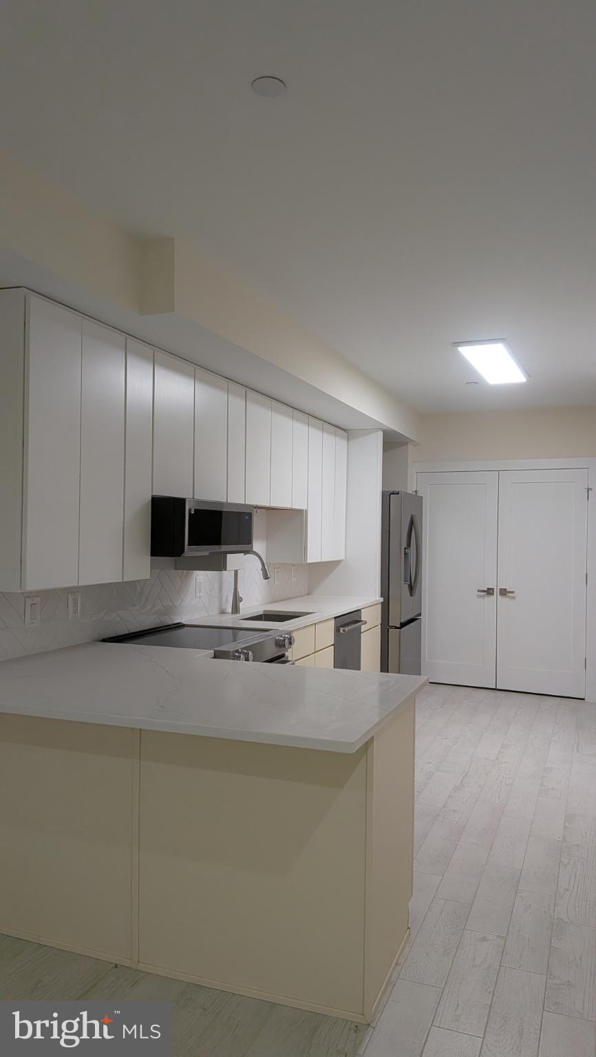 329 16TH STREET SE 1