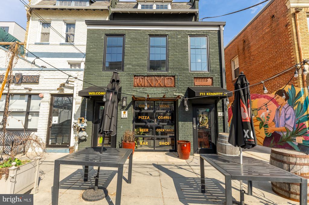 30 KENNEDY STREET NW 9
