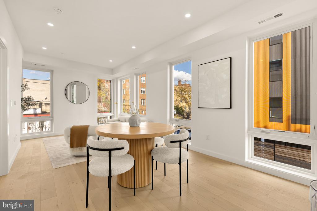 30 KENNEDY STREET NW 9