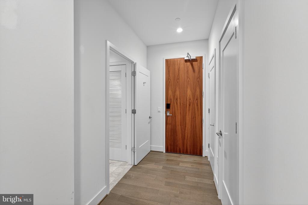 45 SUTTON SQUARE SW PH02