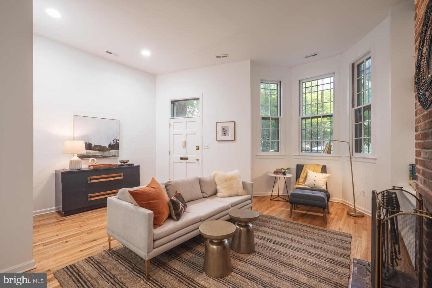 1101 SOUTH CAROLINA AVENUE SE B