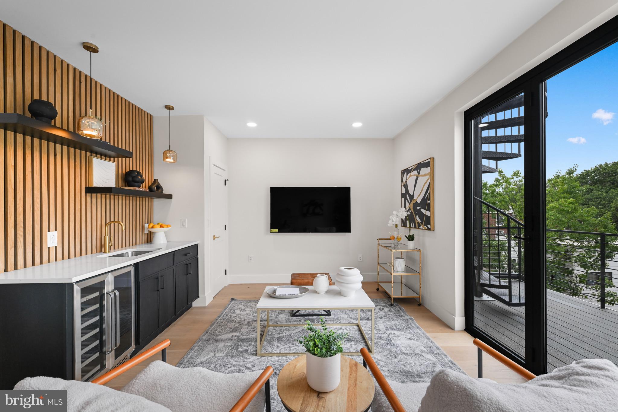 515 KENTUCKY AVENUE SE