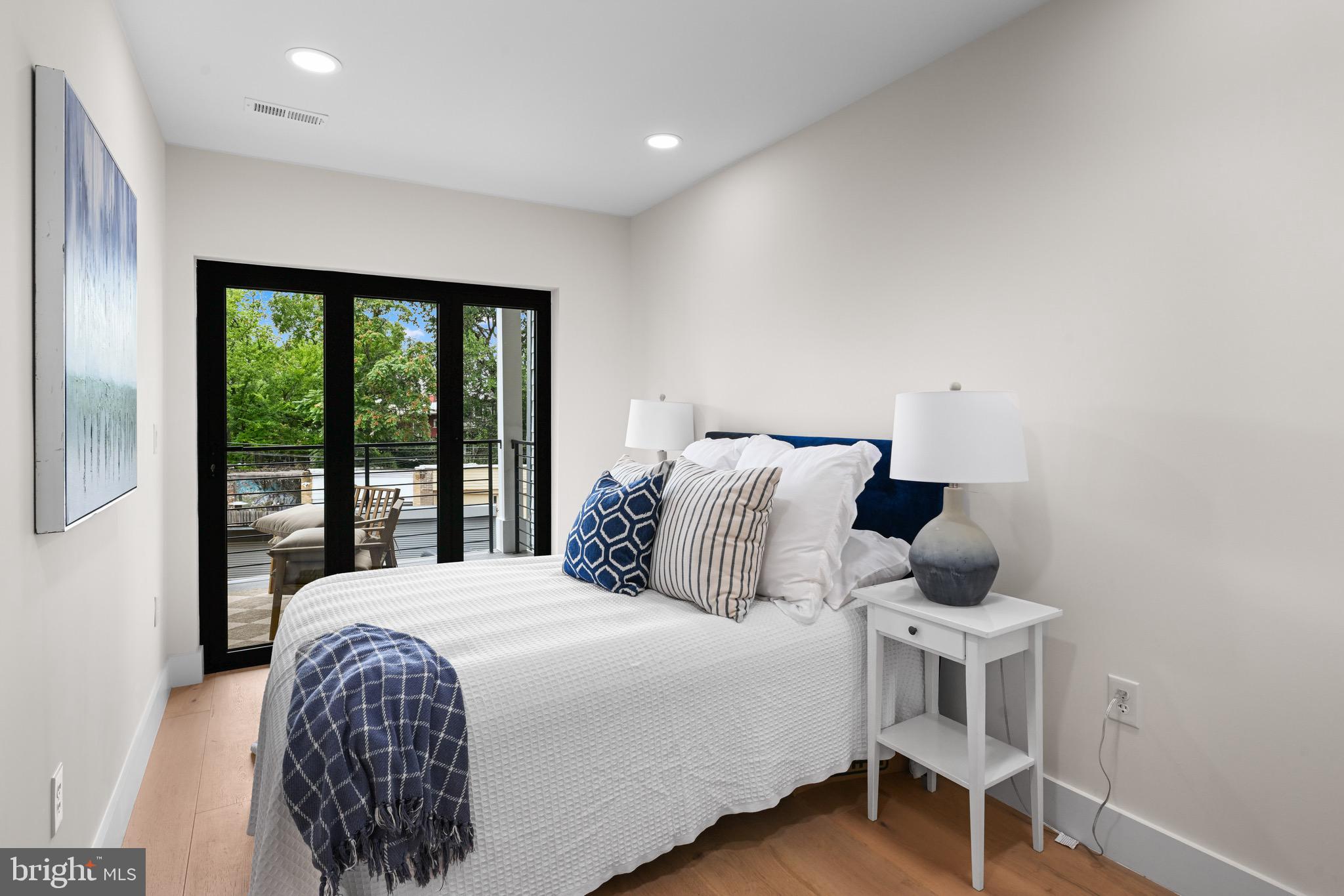 515 KENTUCKY AVENUE SE