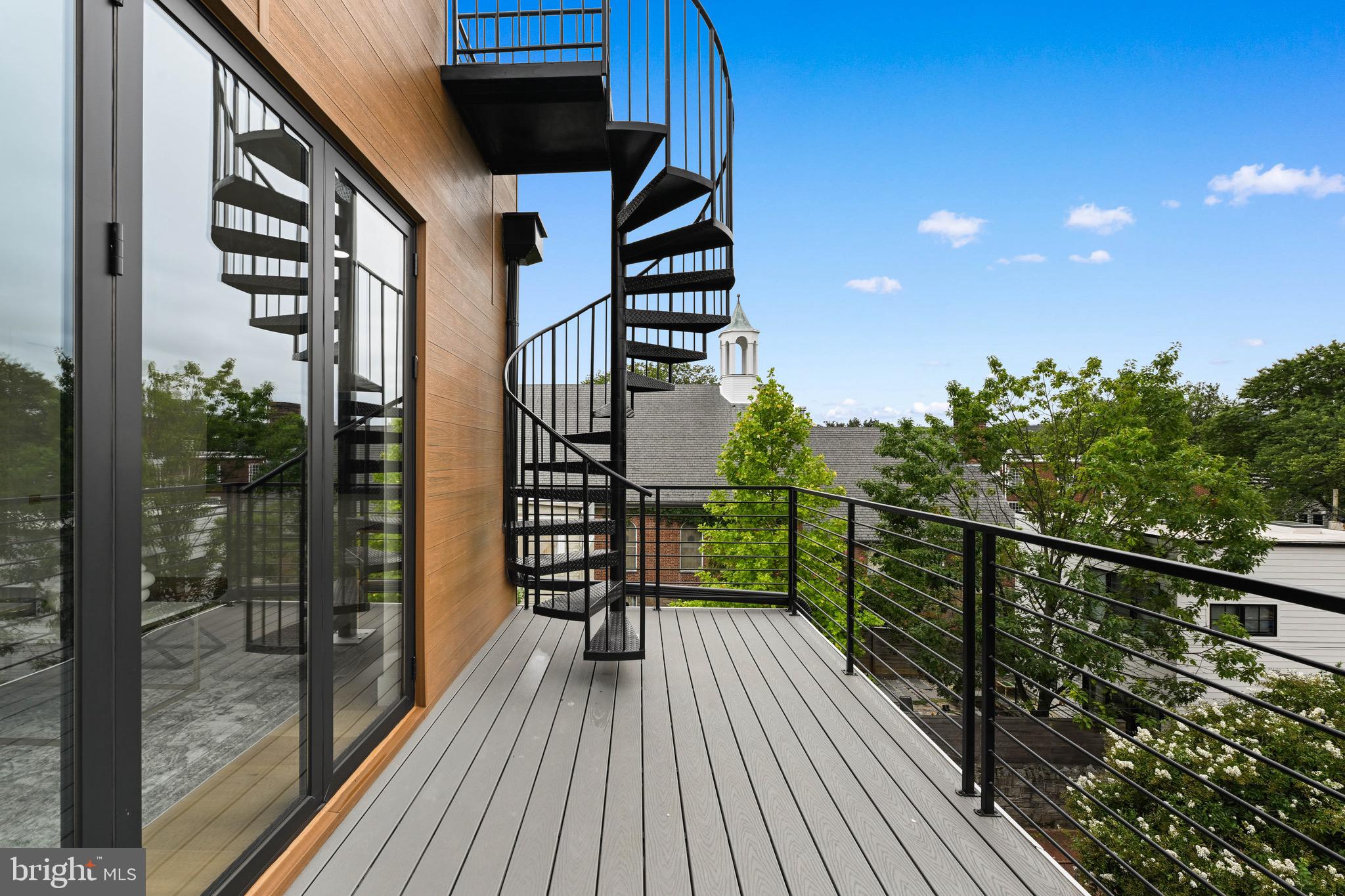 515 KENTUCKY AVENUE SE