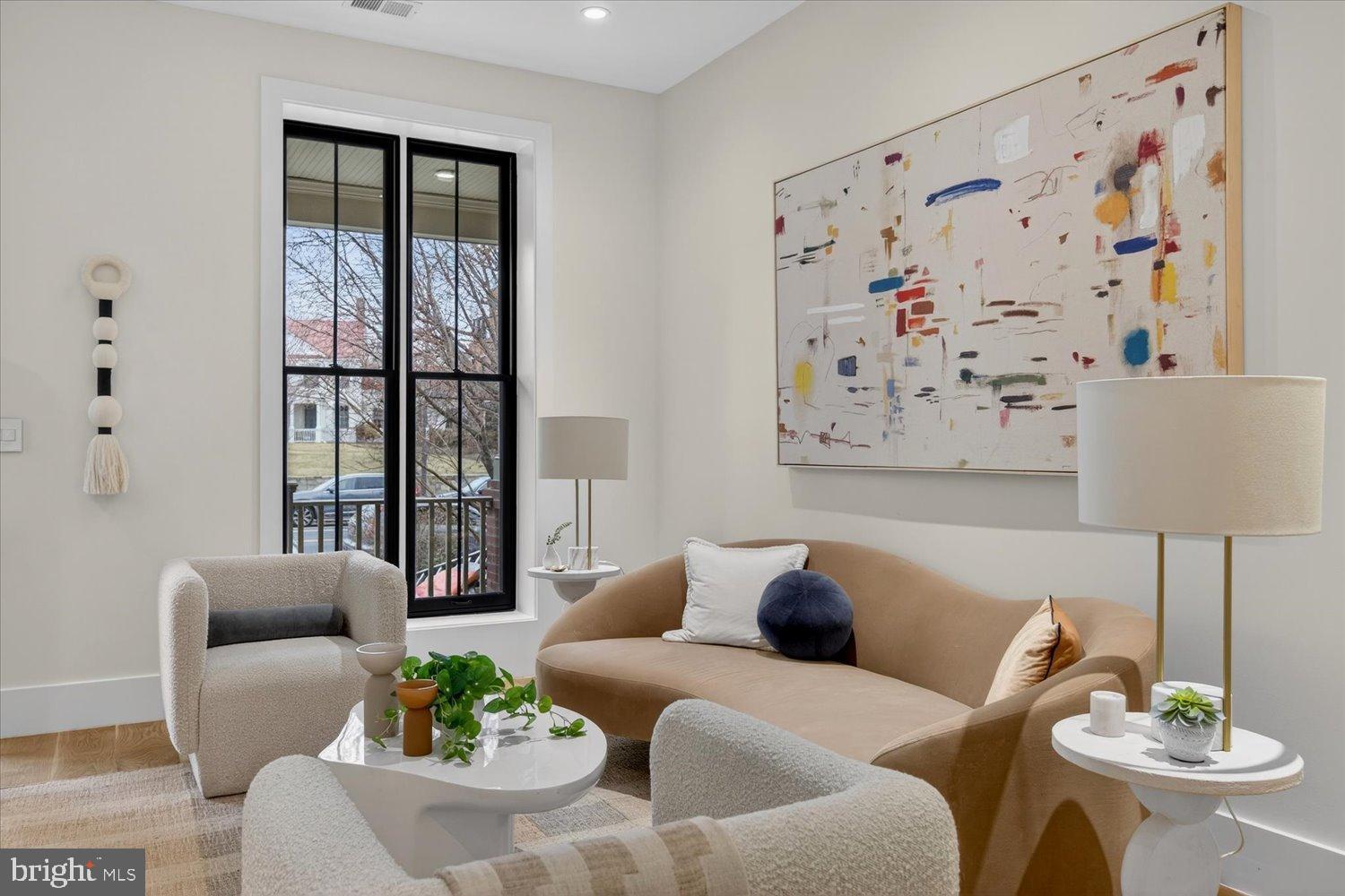 629 SOUTH CAROLINA AVENUE SE