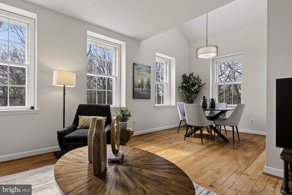 3820 39TH STREET NW F120