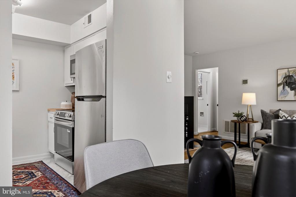 3820 39TH STREET NW F120