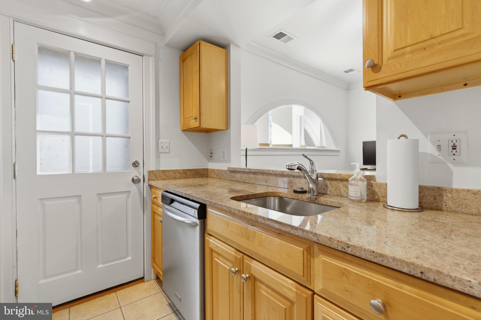 226 5TH STREET SE 102