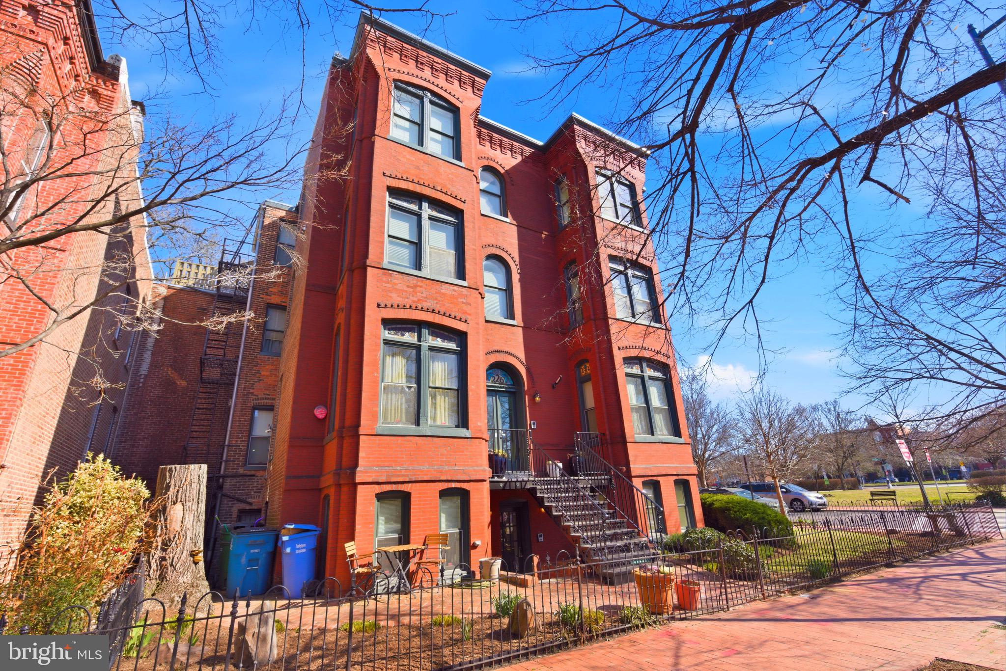 226 5TH STREET SE 102