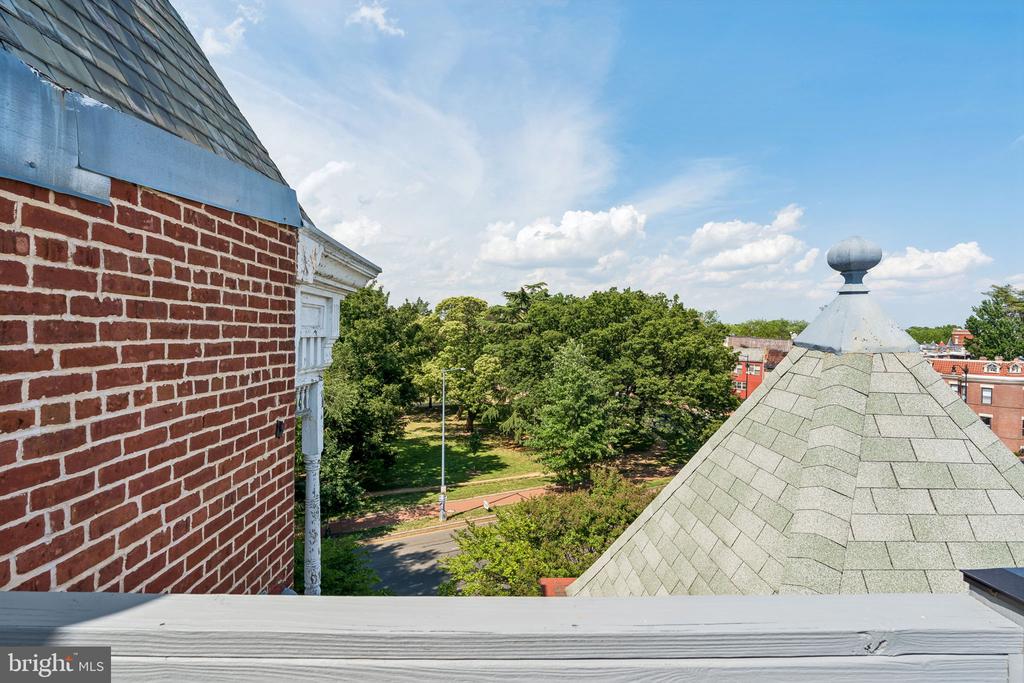 1217 MASSACHUSETTS AVENUE SE