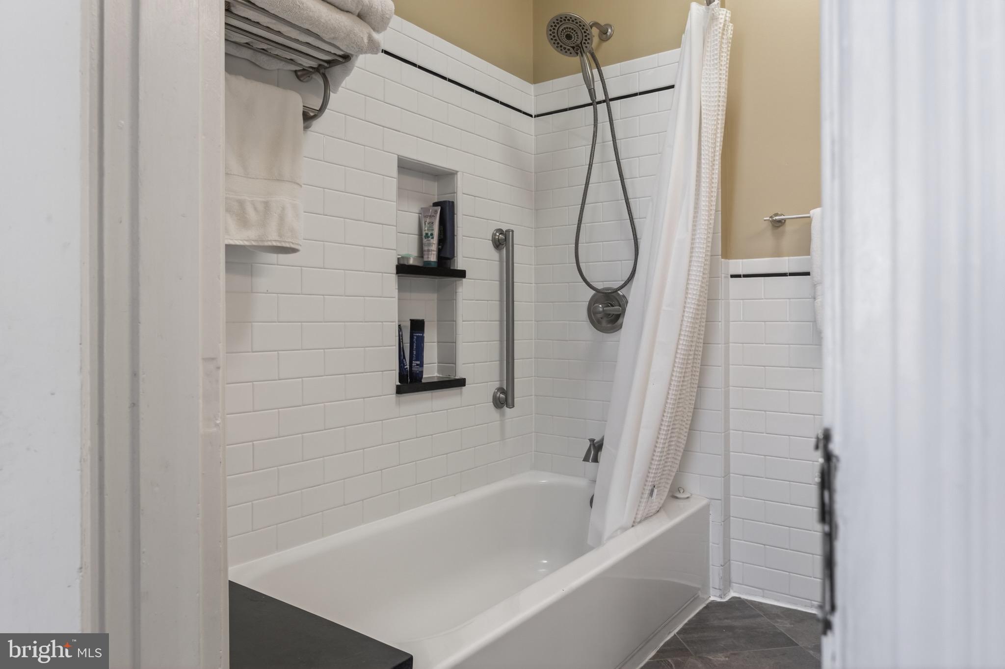 1000 NORTH CAROLINA AVENUE SE