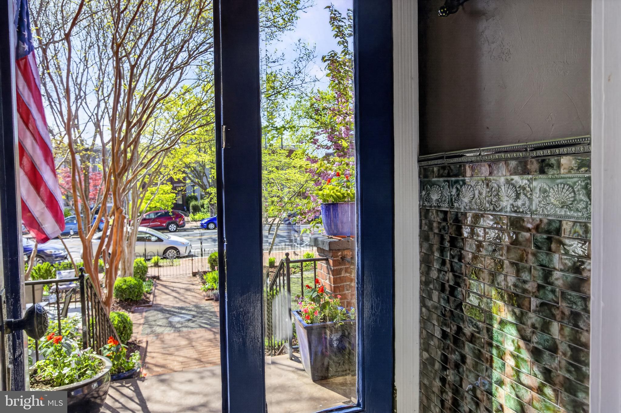 1000 NORTH CAROLINA AVENUE SE