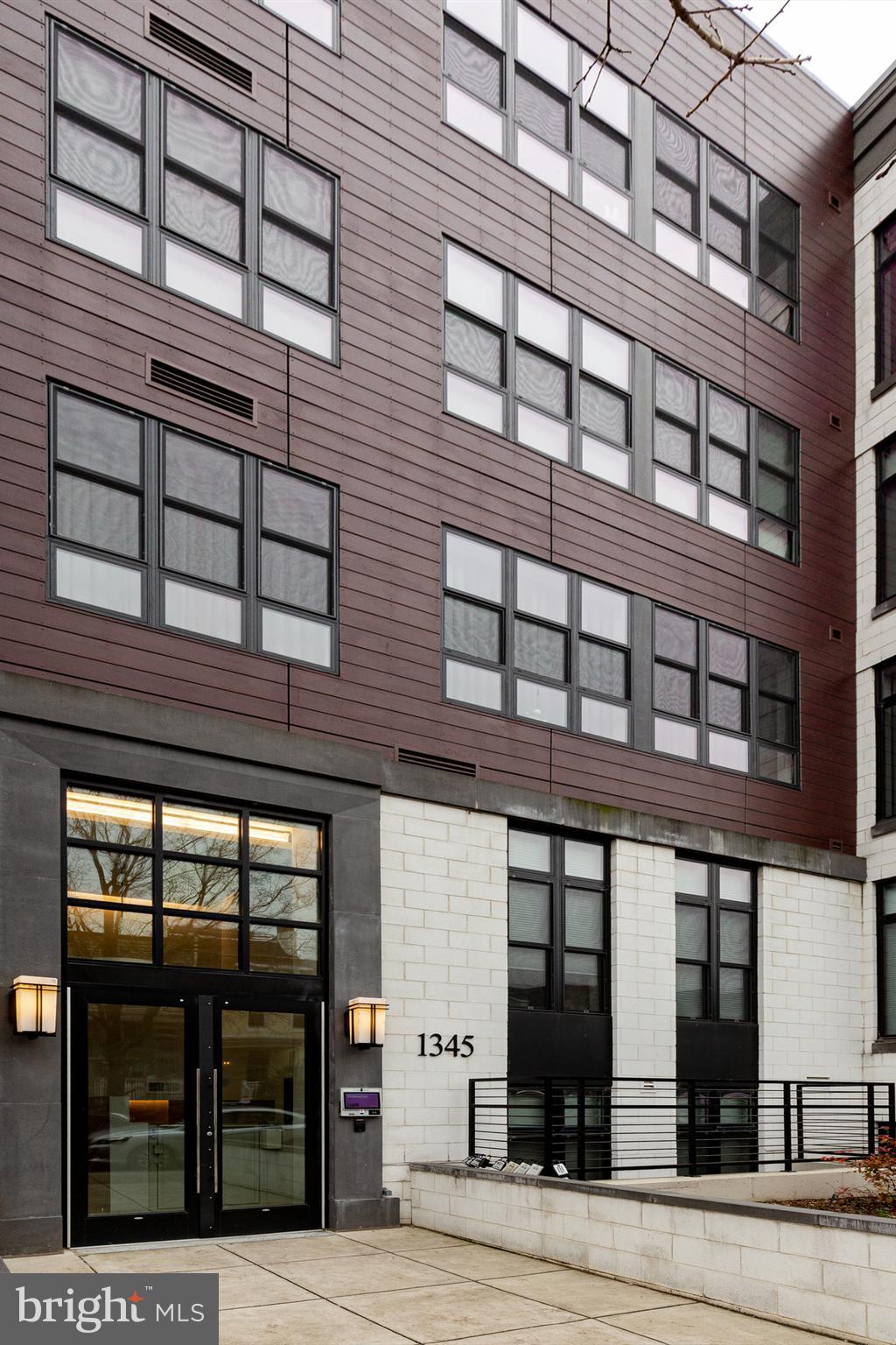 1345 K STREET SE 407
