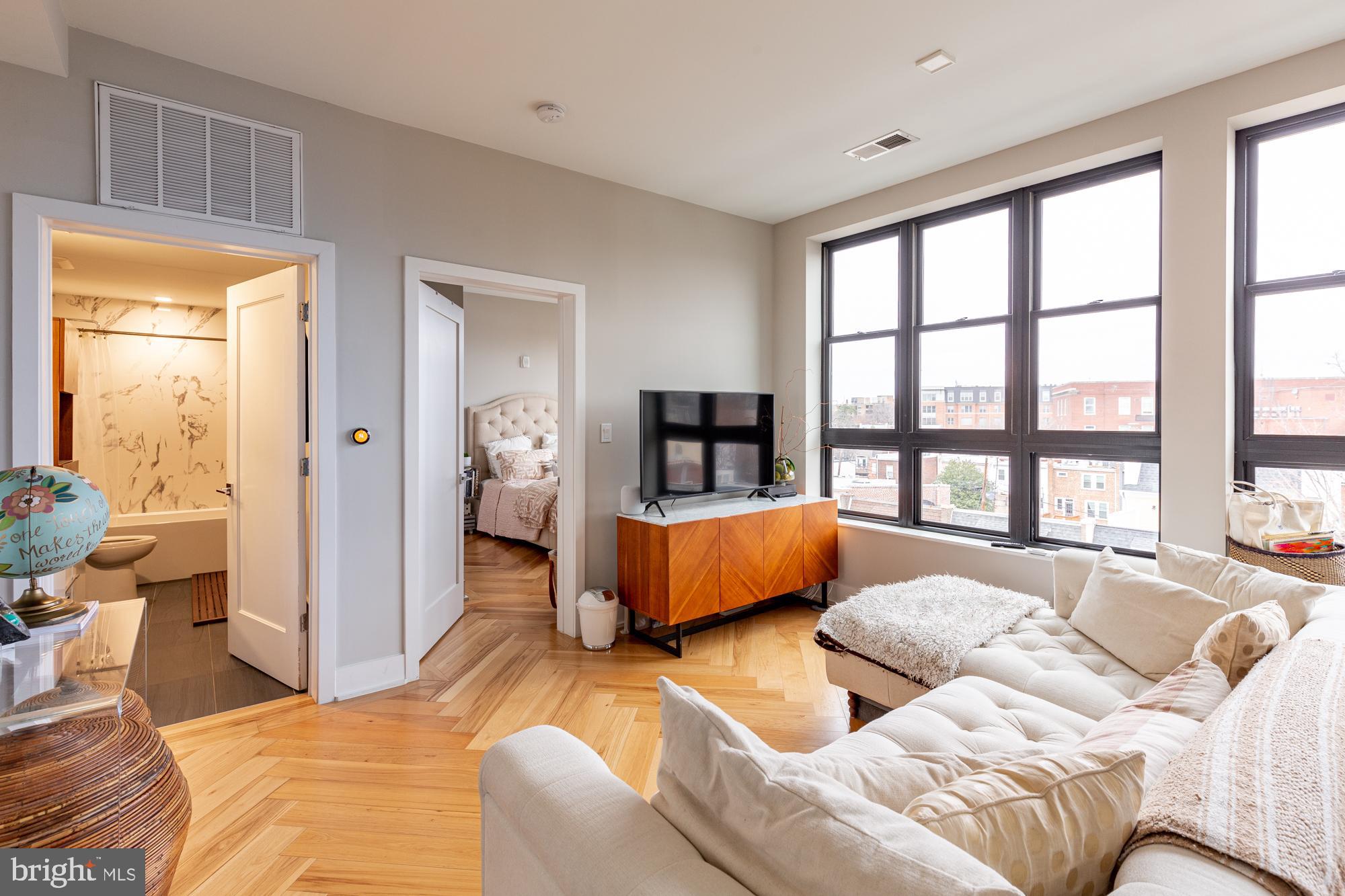 1345 K STREET SE 407
