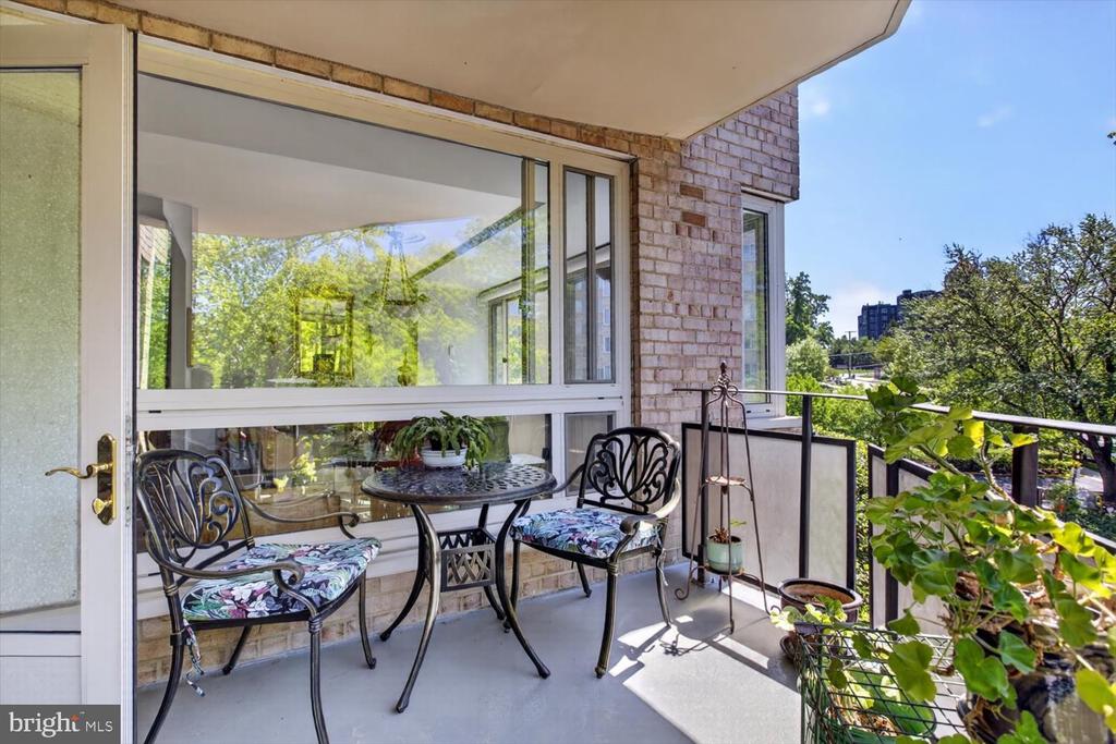 4101 CATHEDRAL AVENUE NW 801