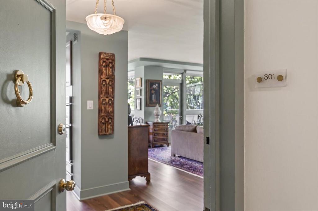 4101 CATHEDRAL AVENUE NW 801