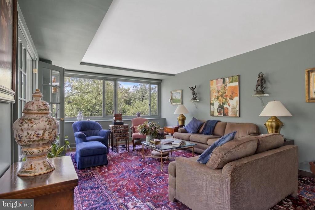 4101 CATHEDRAL AVENUE NW 801
