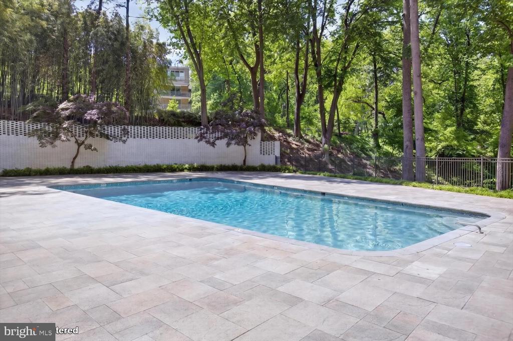 4101 CATHEDRAL AVENUE NW 801