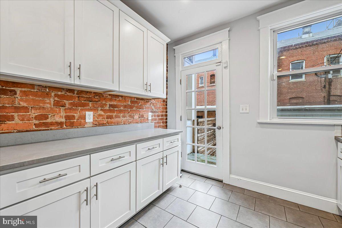 1328 G STREET SE
