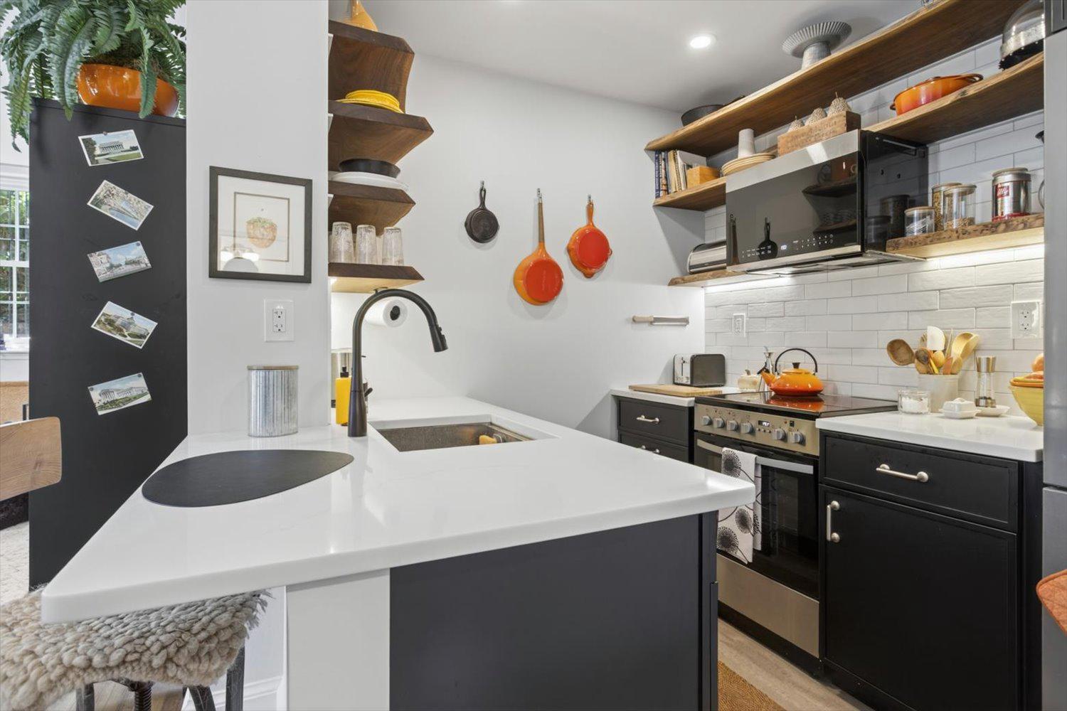 410 5TH STREET NE 1