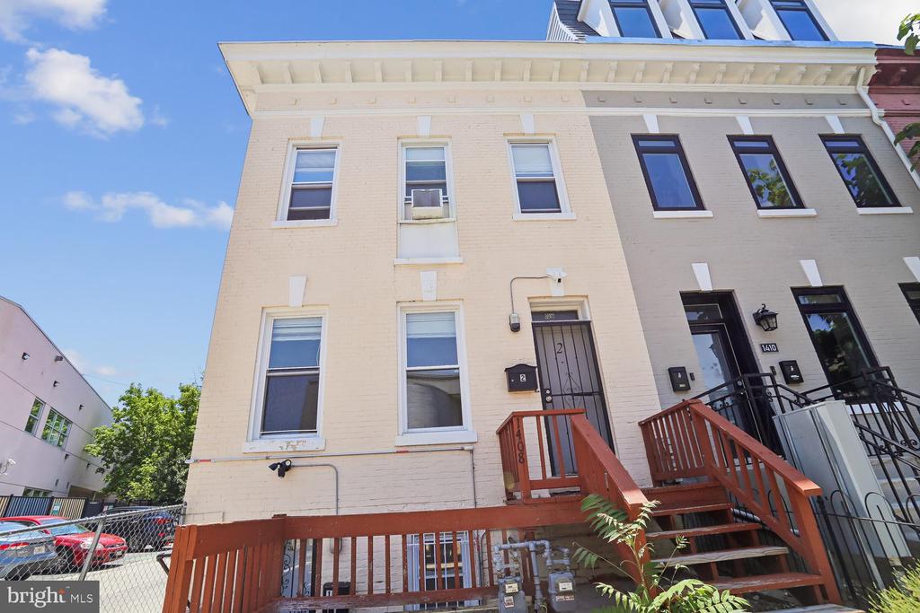1408 NEWTON STREET NW