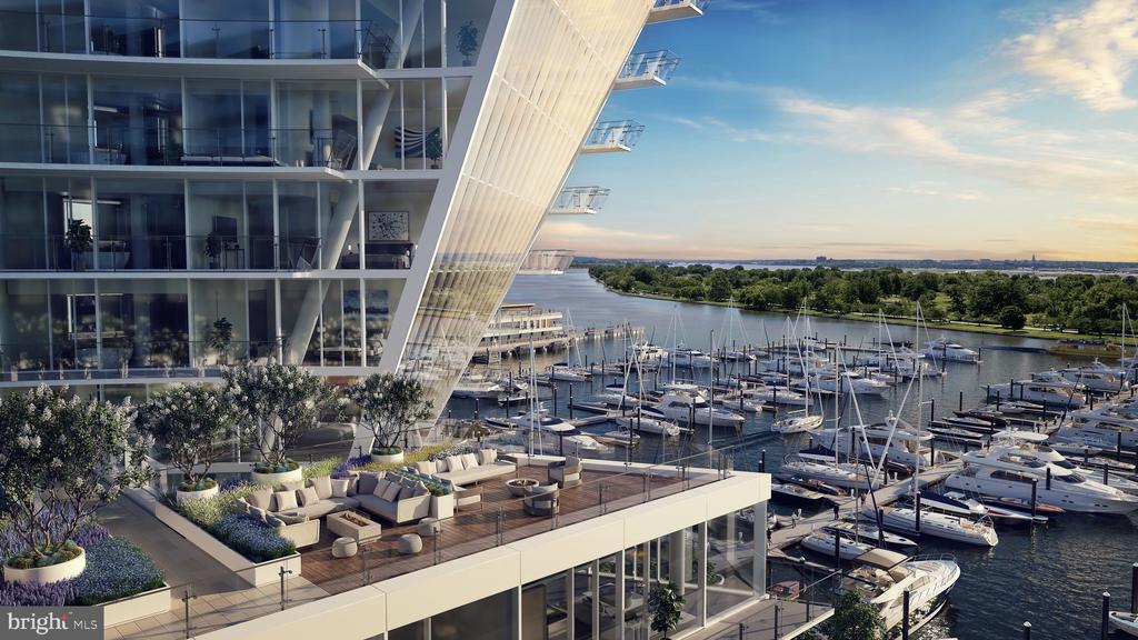 601 WHARF STREET SW Unit: 806