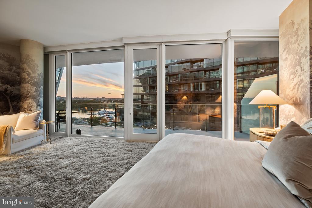 601 WHARF STREET SW Unit: 806