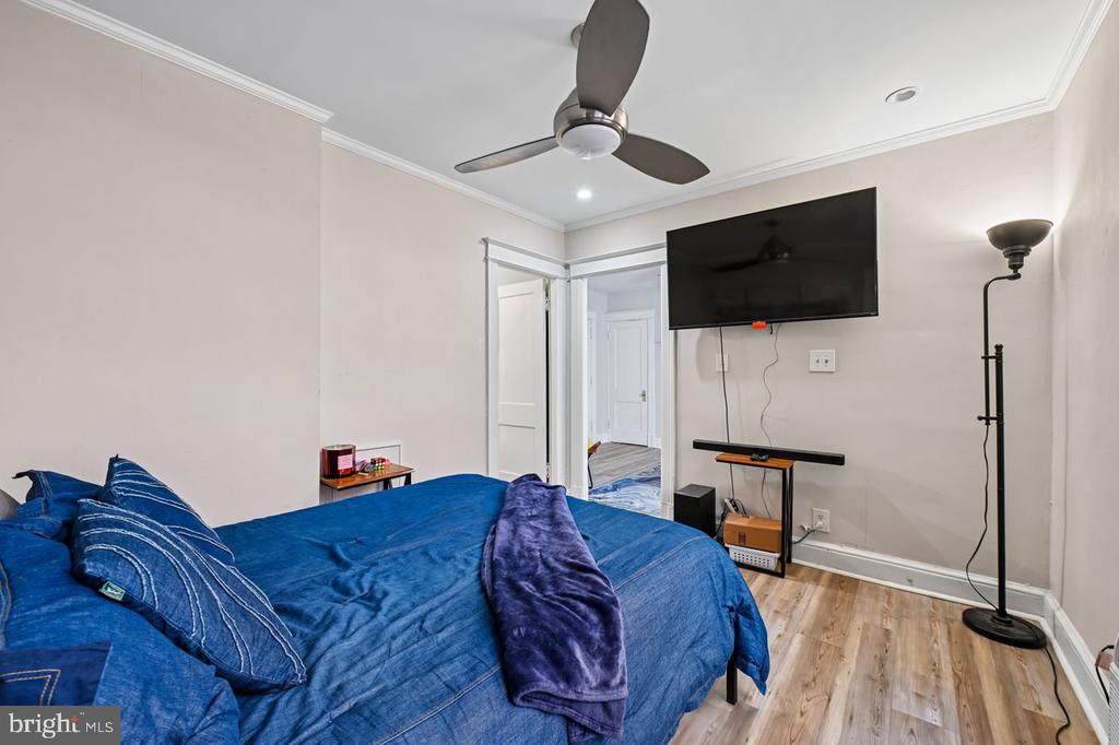 414 SEWARD SQUARE SE Unit: 104