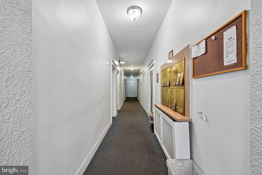 414 SEWARD SQUARE SE Unit: 104
