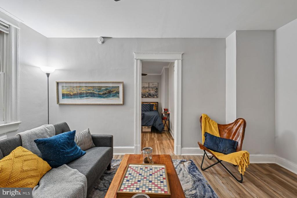414 SEWARD SQUARE SE Unit: 104