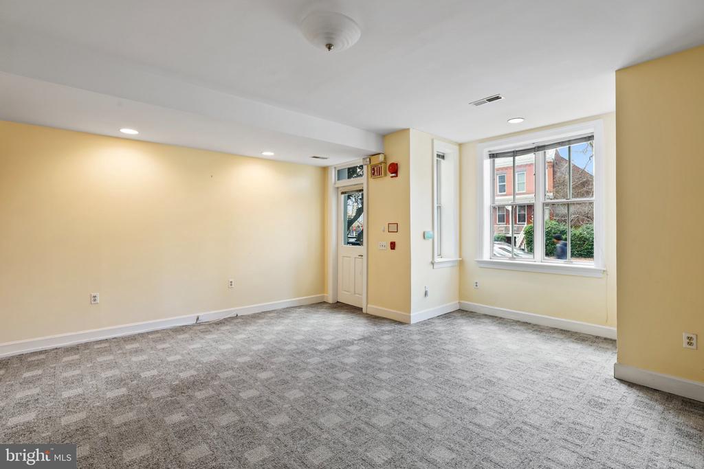 701 E STREET SE Unit: SUITE 101