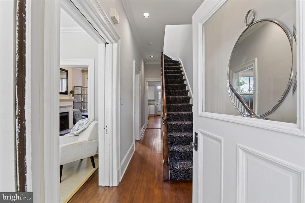 304 A STREET SE