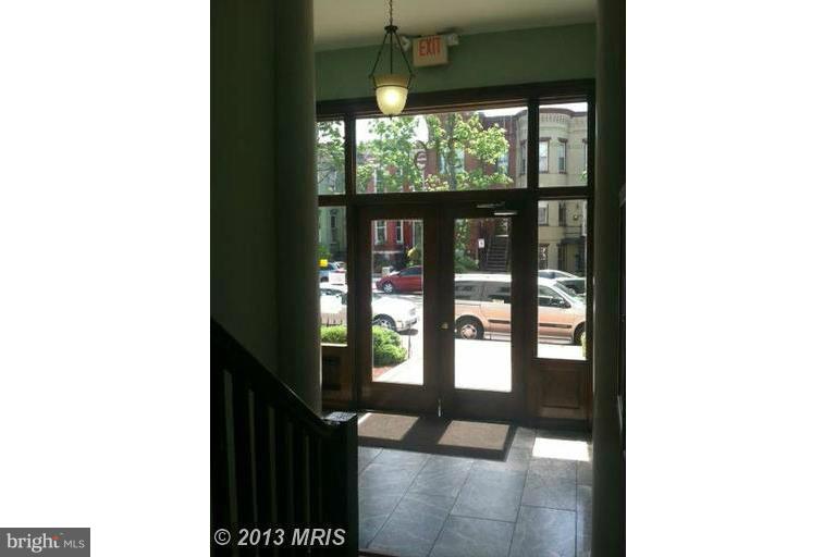316 F STREET NE Unit: 200A