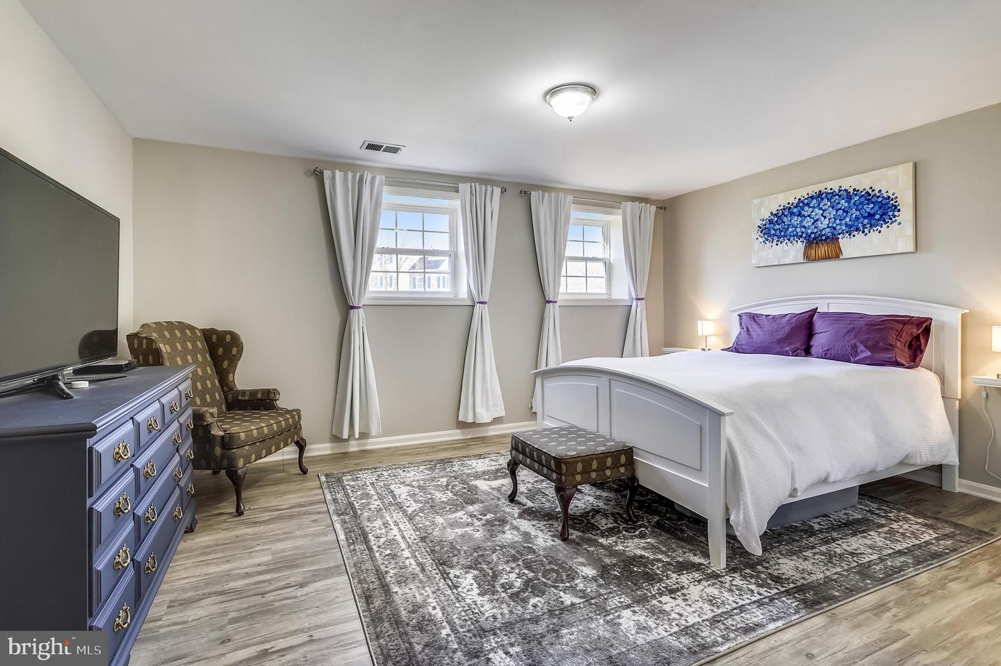 615 LAVENDER COURT