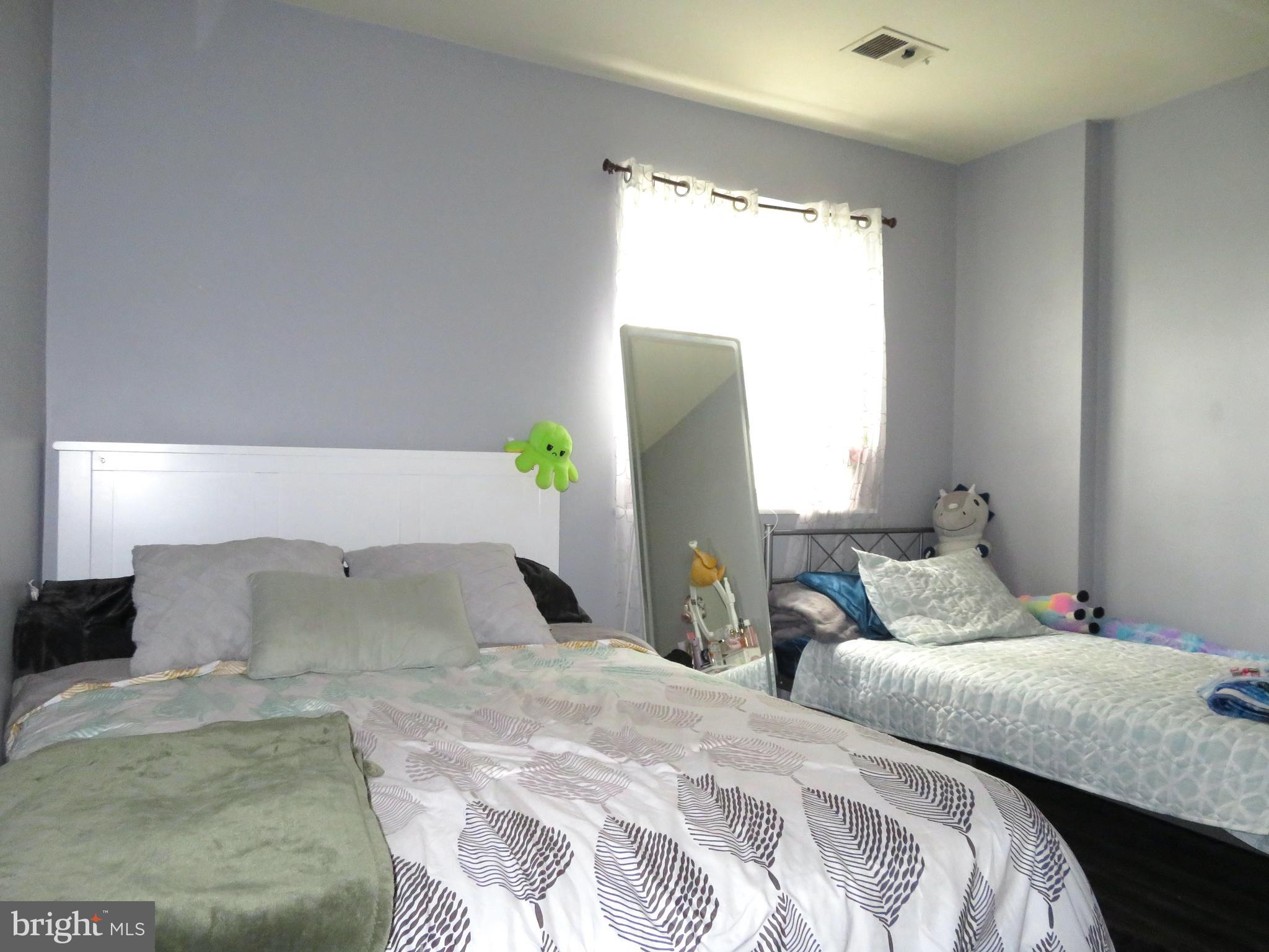 200 SPRING MAIDEN CT #104