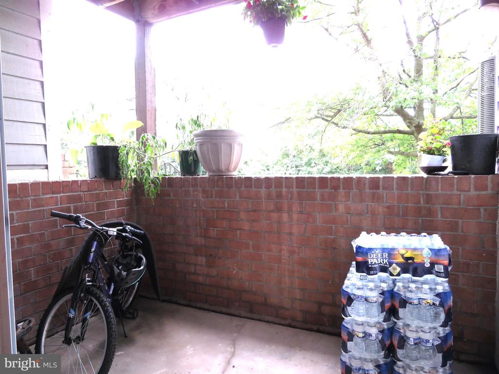 200 SPRING MAIDEN CT #104