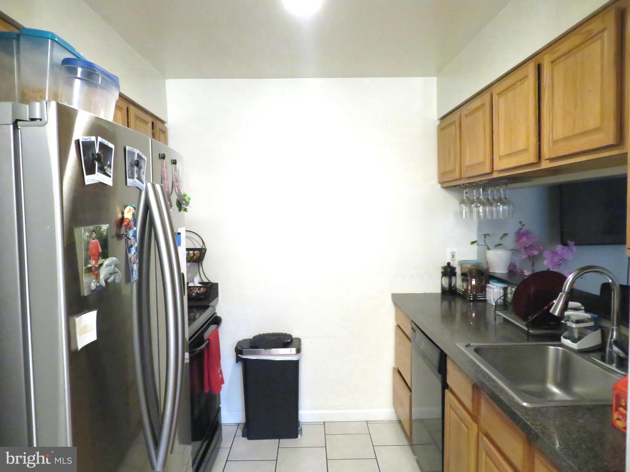 200 SPRING MAIDEN CT #104