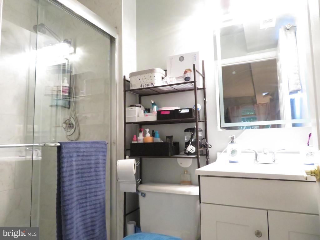 200 SPRING MAIDEN CT #104