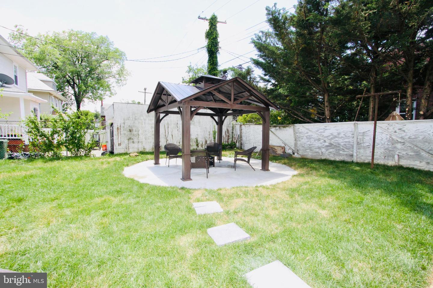 3404 EDGEWOOD ROAD