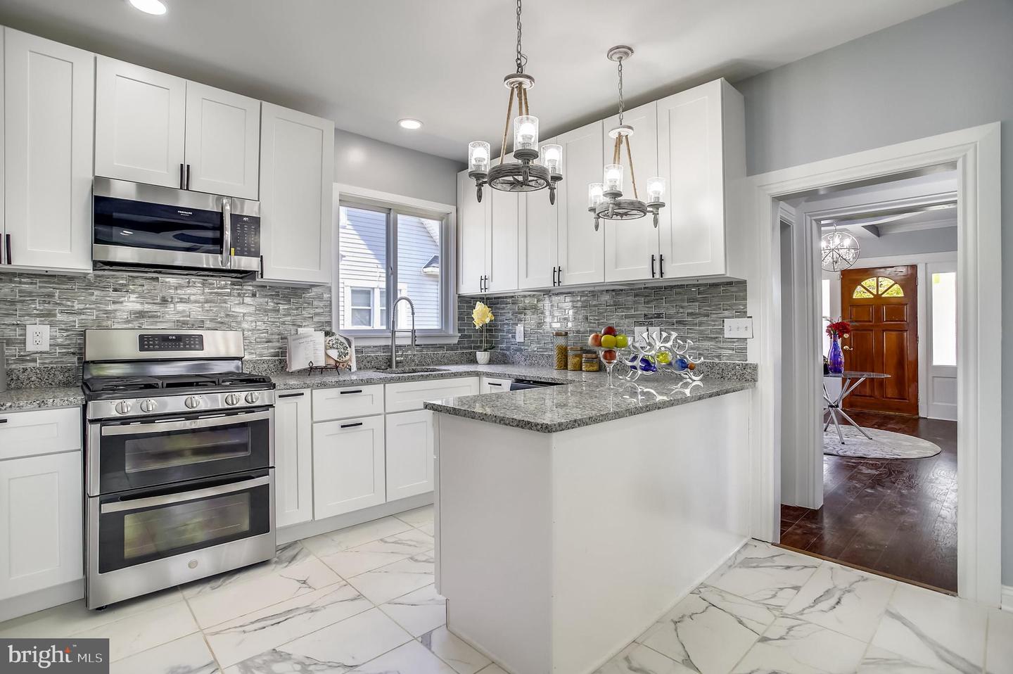 3404 EDGEWOOD ROAD