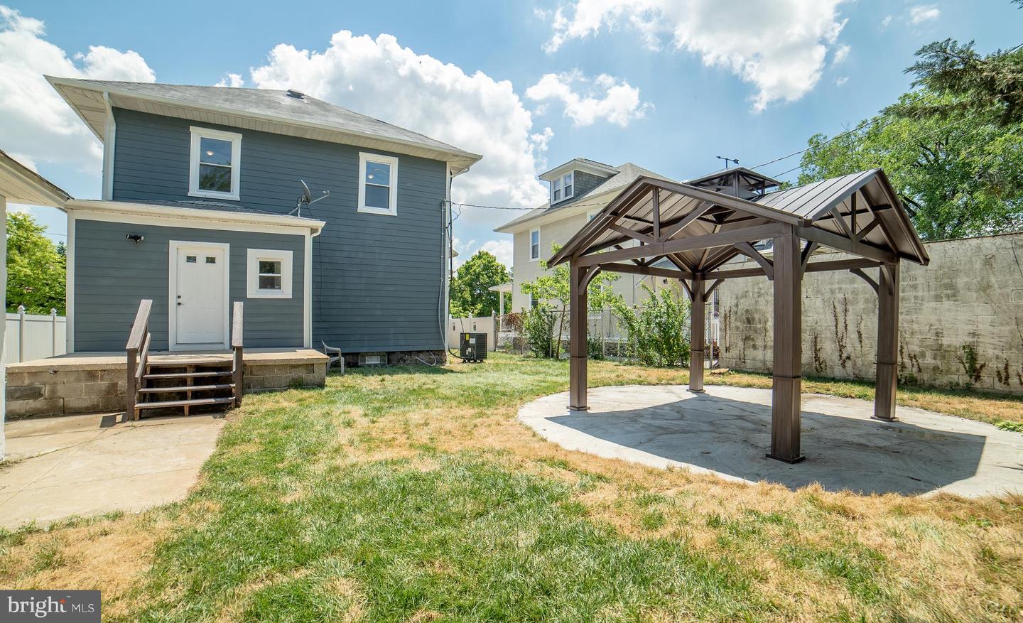 3404 EDGEWOOD ROAD