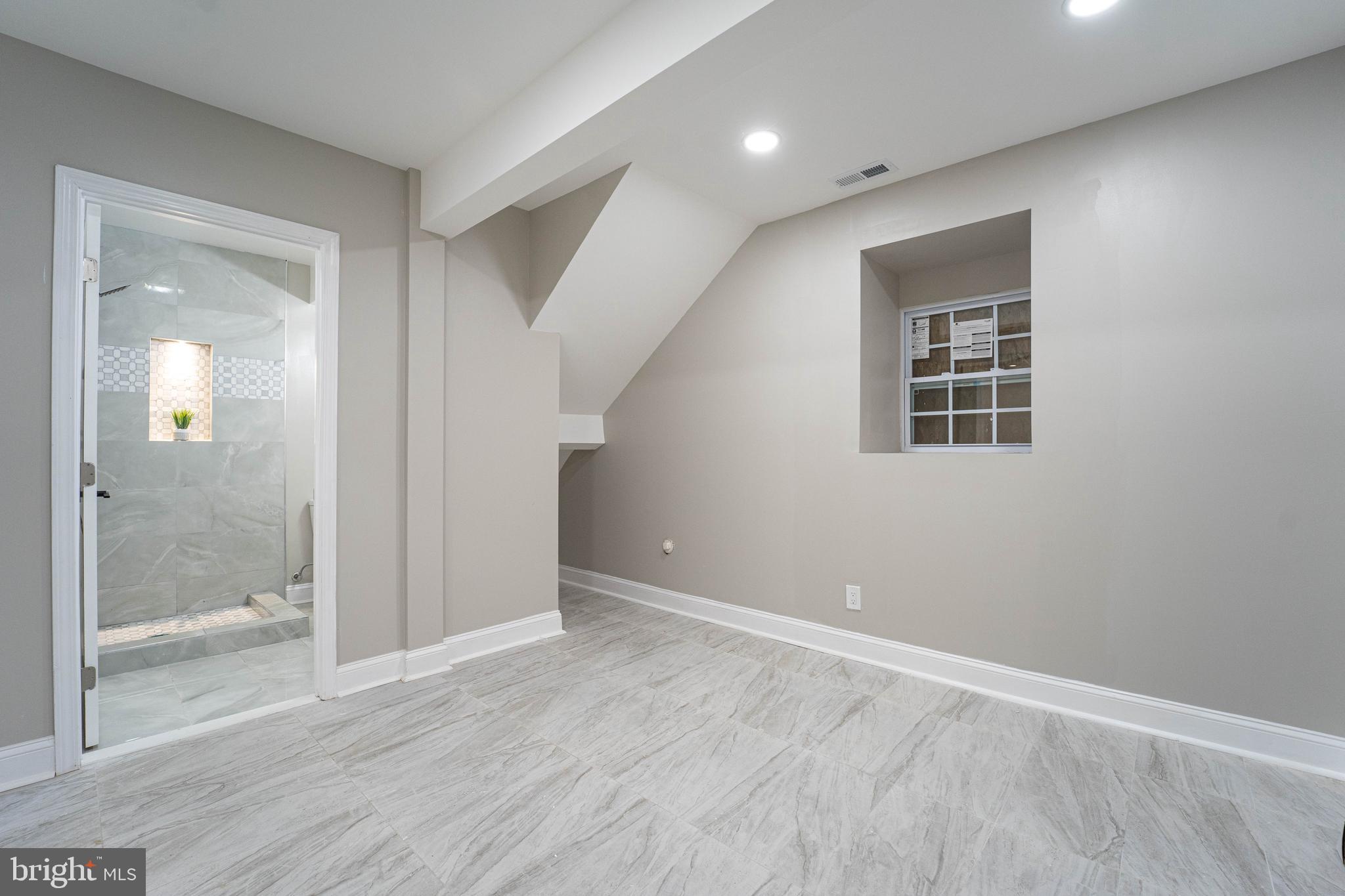 4008 Norfolk Ave