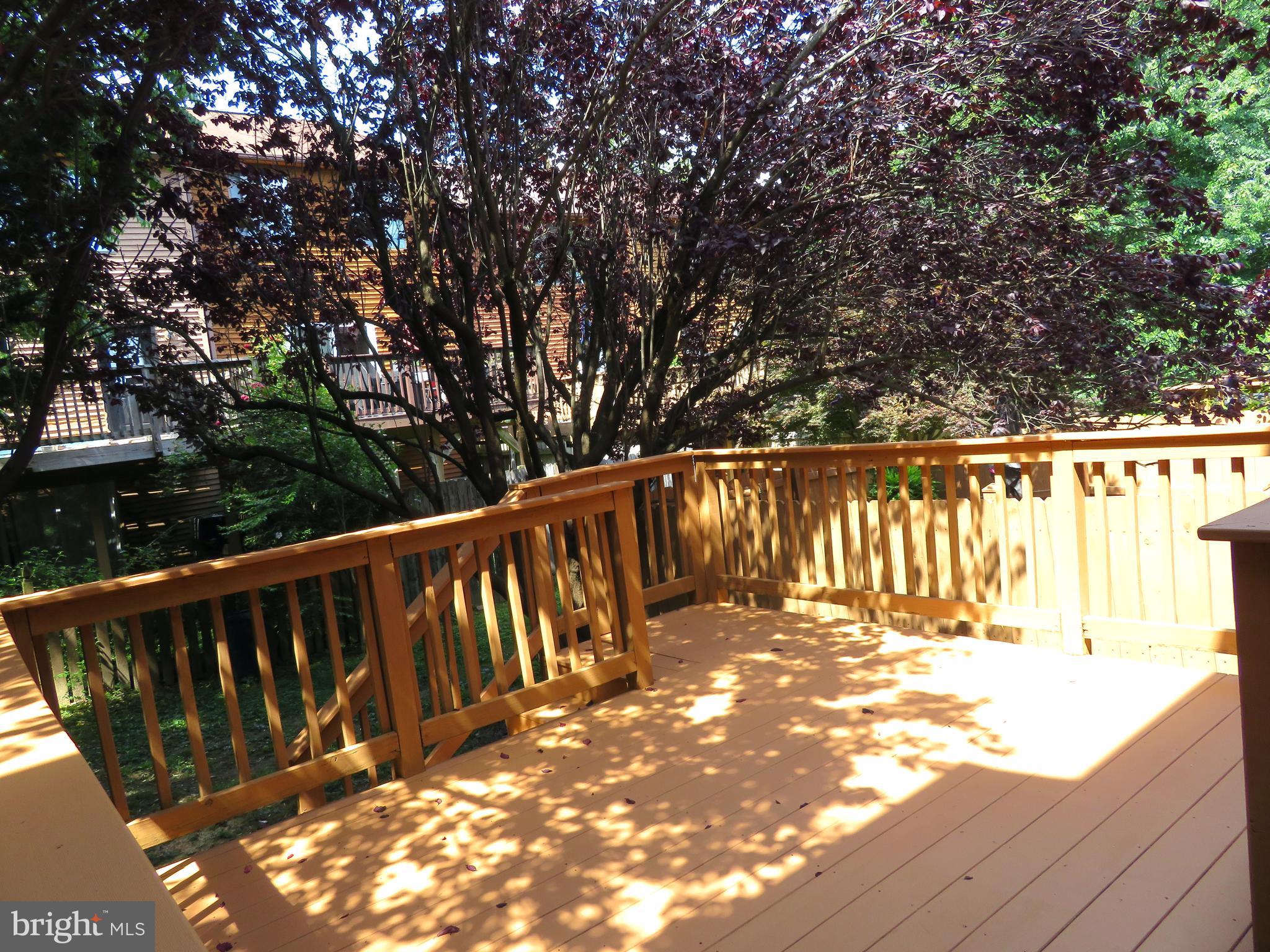 6 GLYNDALE CT