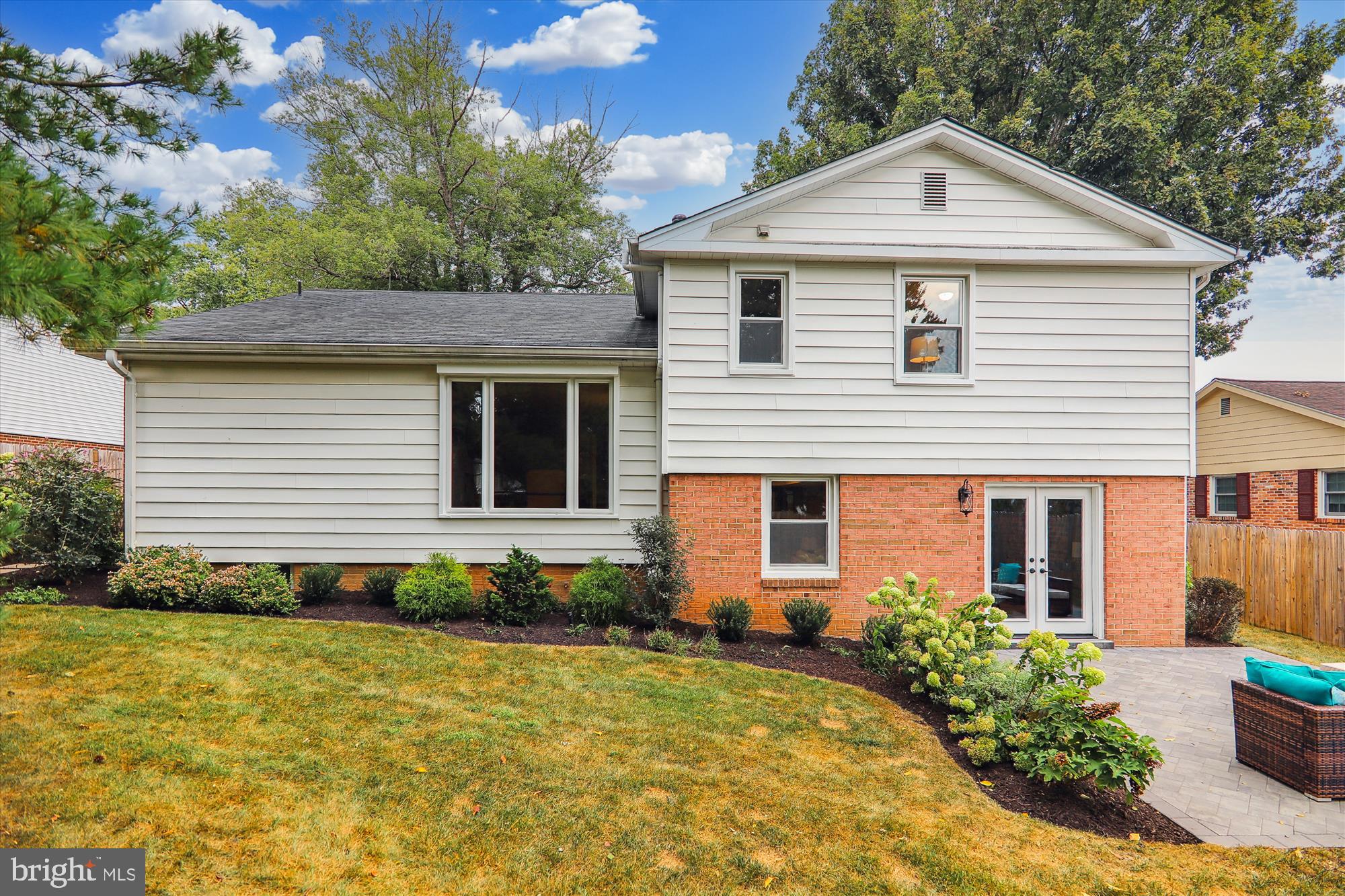 1609 CRESTLINE ROAD