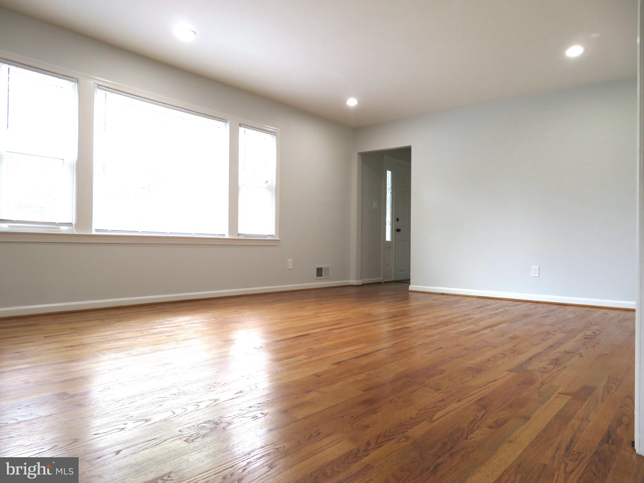 1220 Kathryn Rd