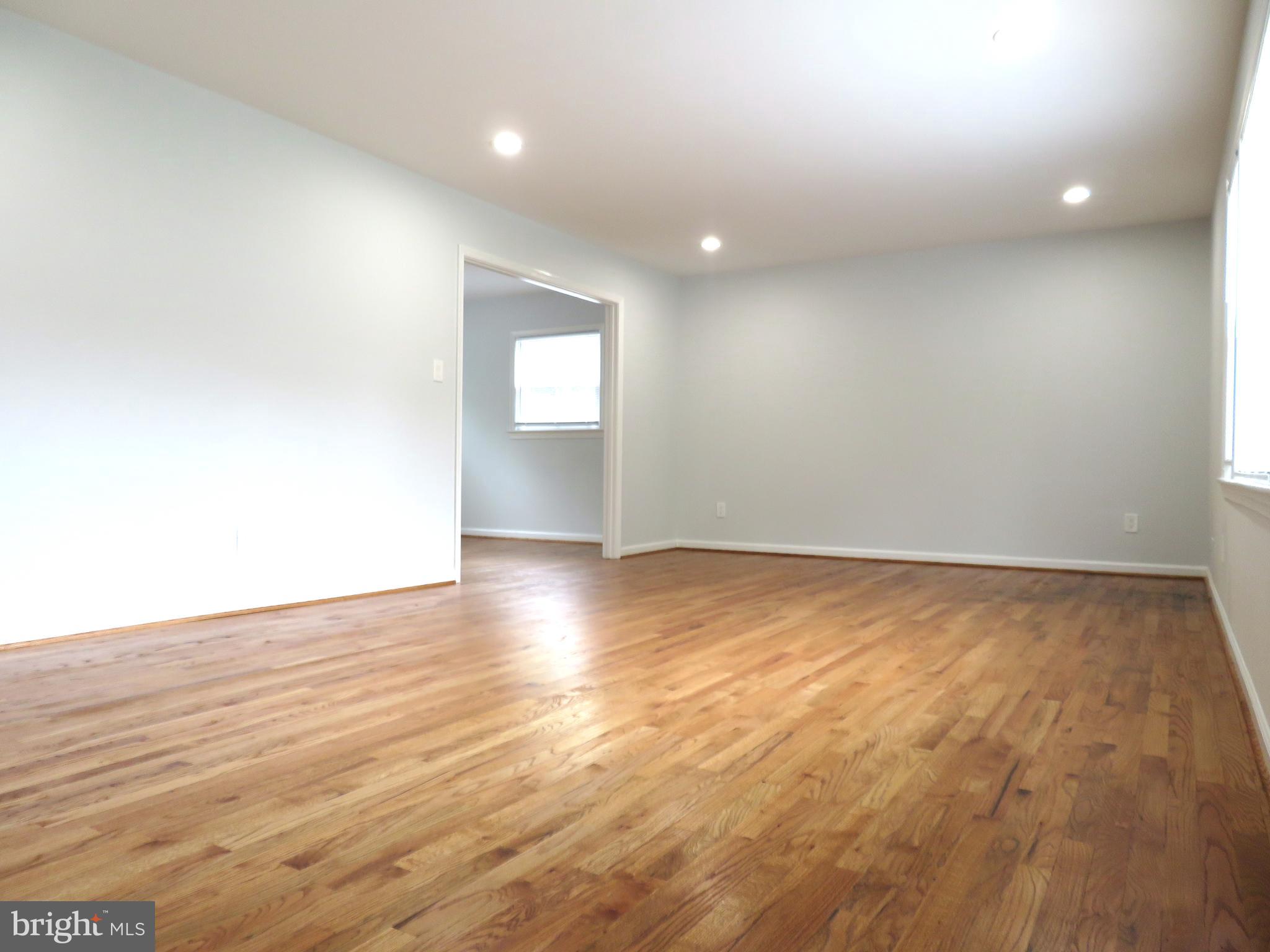 1220 Kathryn Rd