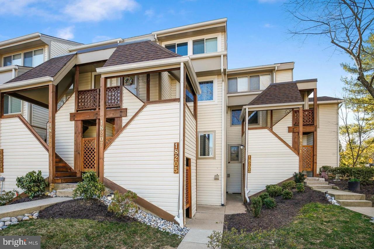 18205 LEMAN LAKE DR #509