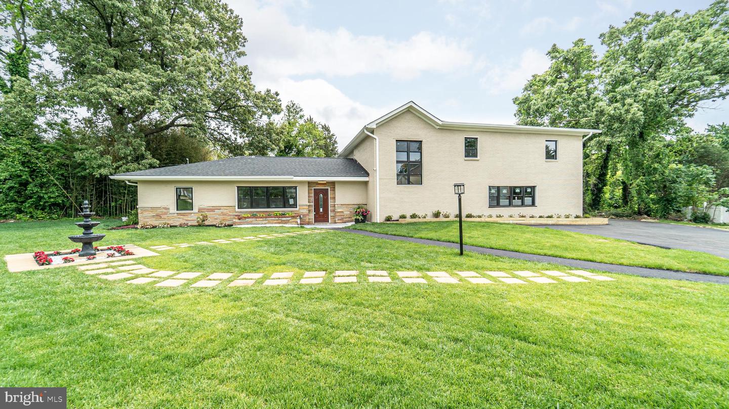 4101 HOLLY TREE ROAD